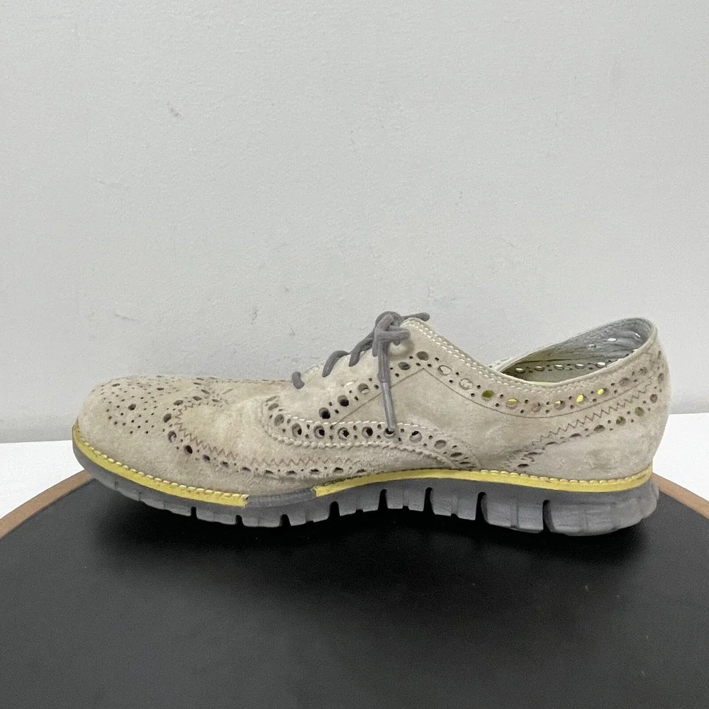 Cole Haan Zerogrand Wingtip Oxford Men 9M Suede Leather Tan Perforated Casual